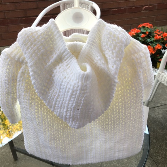 Baby White Knitted, sweater 6 months - Picture 3 of 3